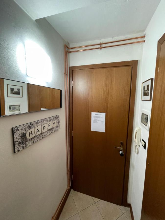 Mia Trieszt Kültér fotó